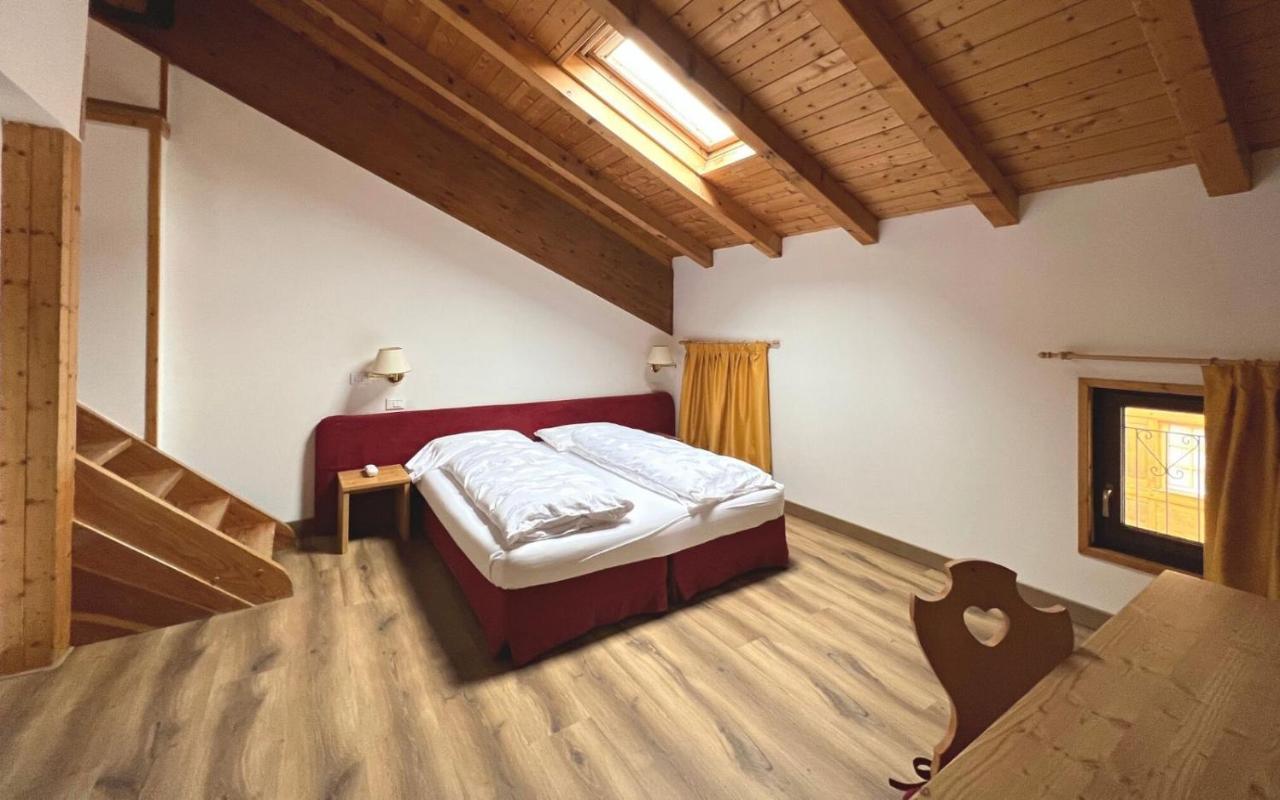 Antico Albergo Stella D'Italia Folgaria Bagian luar foto
