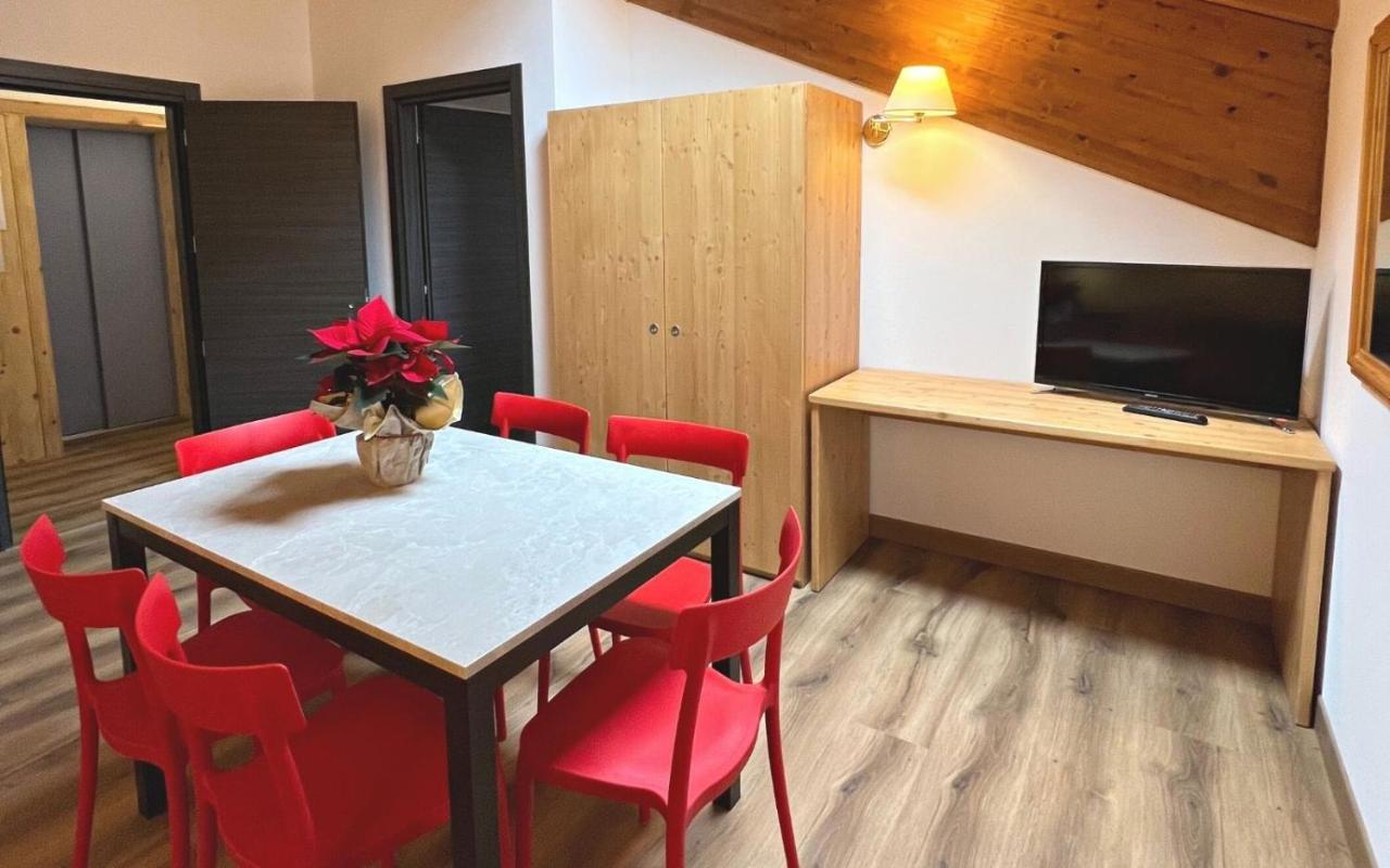 Antico Albergo Stella D'Italia Folgaria Bagian luar foto