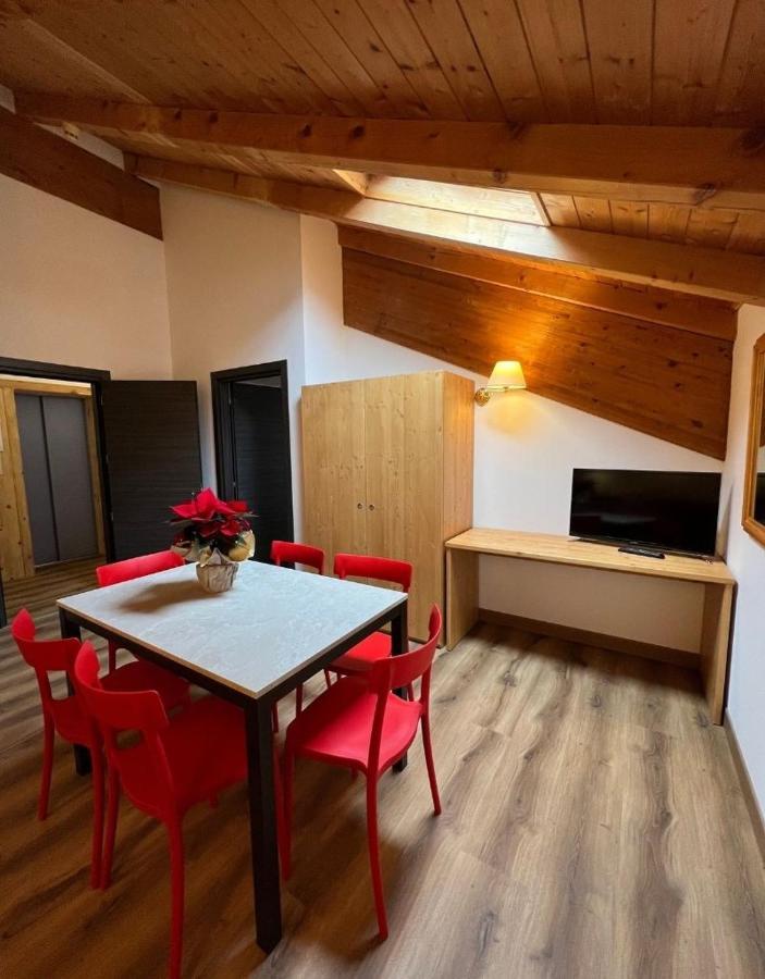 Antico Albergo Stella D'Italia Folgaria Bagian luar foto