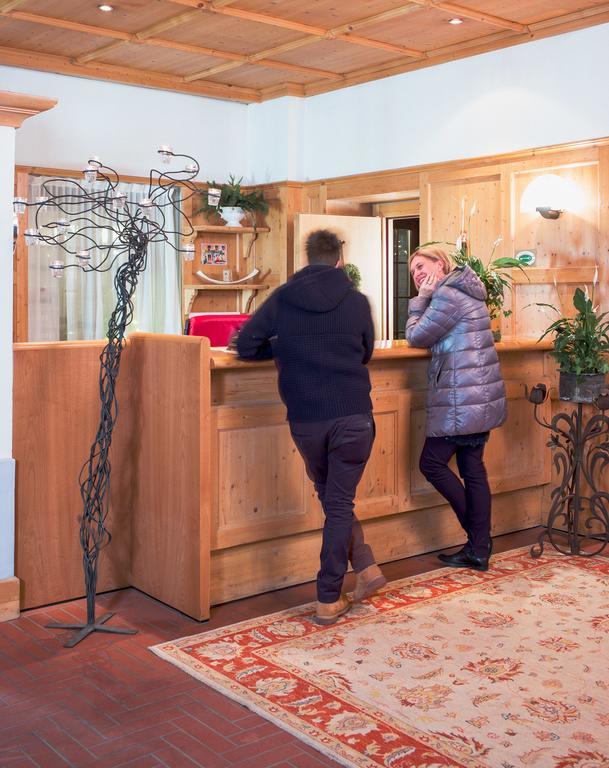 Antico Albergo Stella D'Italia Folgaria Bagian luar foto